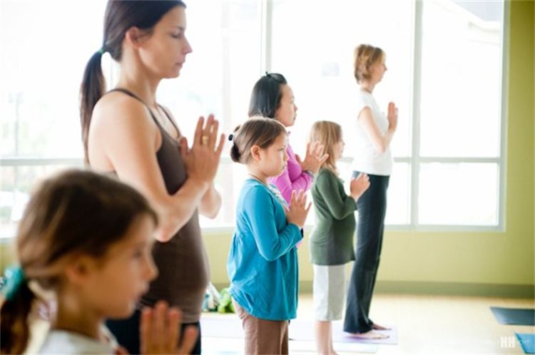Mommy & Me Yoga Class